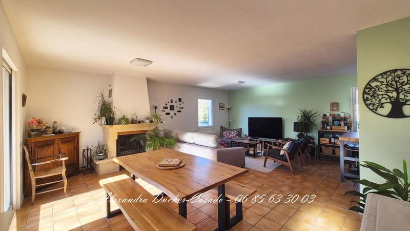 Maison - 105 m² - 4 pièces