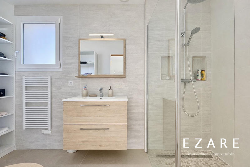 Maison - 175 m² - 6 pièces