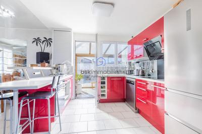 Maison - 89 m² - 5 pièces