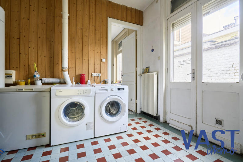 Maison - 183 m² - 6 pièces