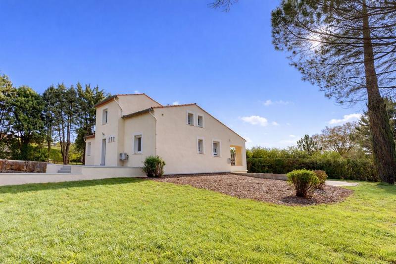 Maison - 144 m² - 6 pièces