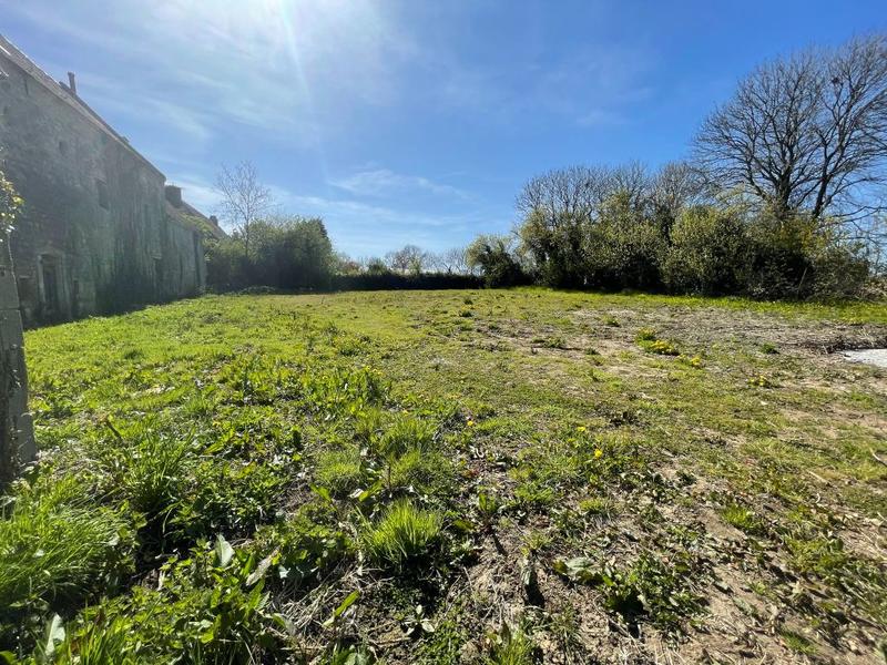 Maison - 273 m² - 6 pièces