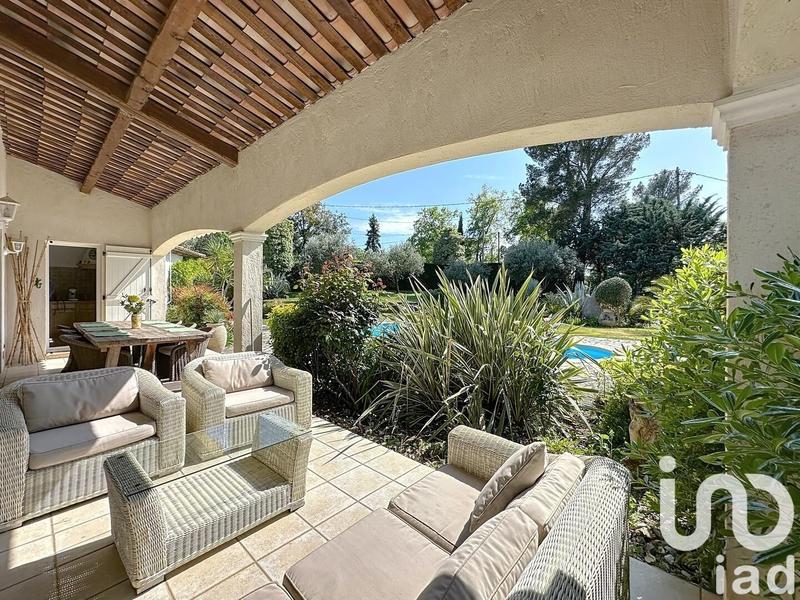 Maison - 189 m² - 7 pièces