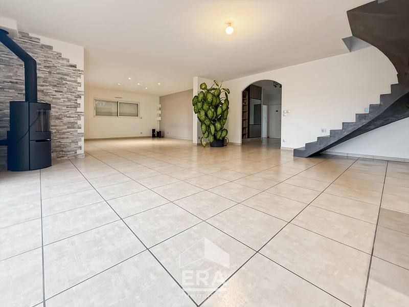 Maison - 174 m² - 7 pièces