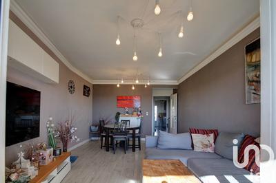 Appartement - 80 m² - 4 pièces