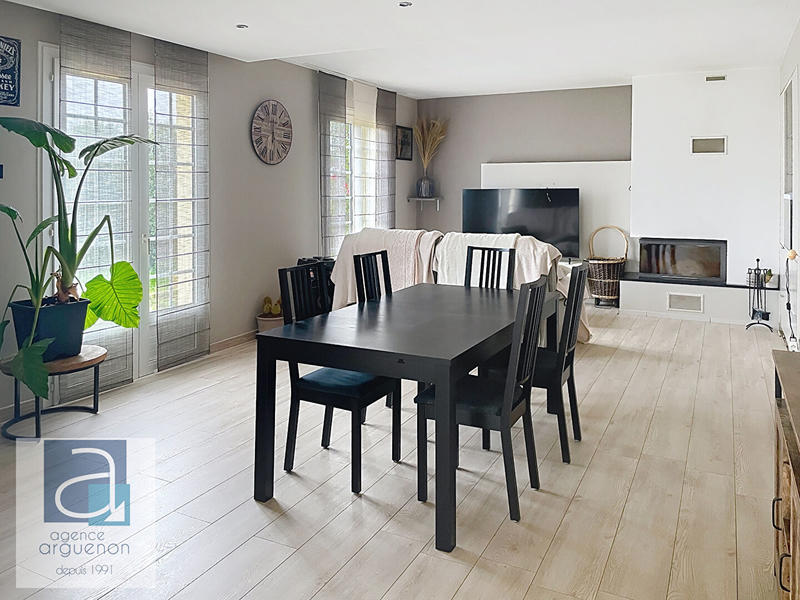 Maison - 164 m² - 6 pièces