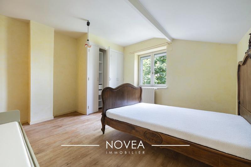 Maison ancienne - 210 m² - 5 pièces