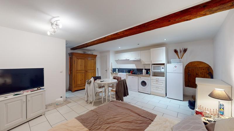 Propriété - 612 m² - 12 pièces