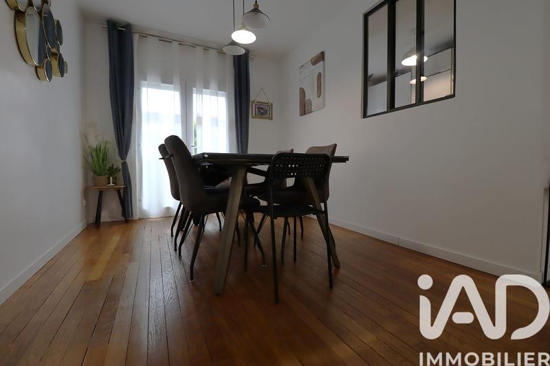 Maison - 94 m² - 5 pièces