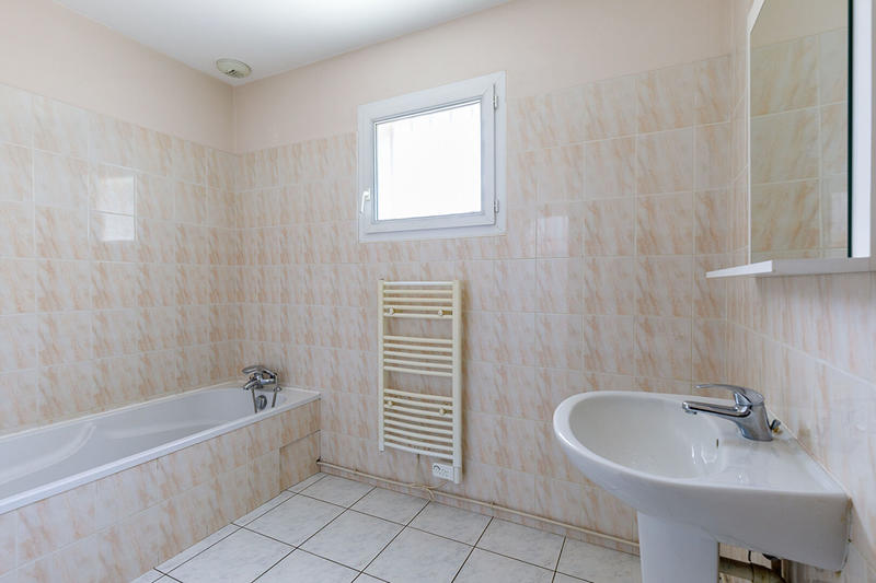 Maison - 81 m² - 3 pièces