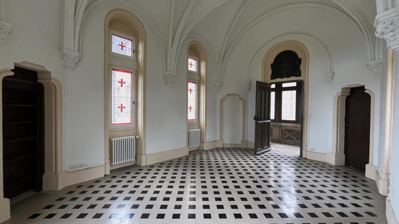 Appartement - 100 m² - 4 pièces