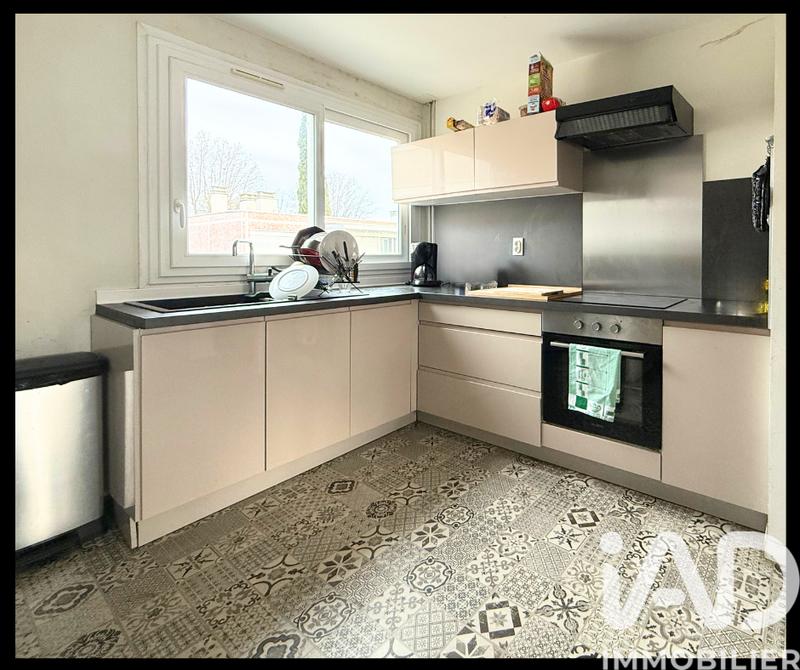 Appartement - 95 m² - 5 pièces