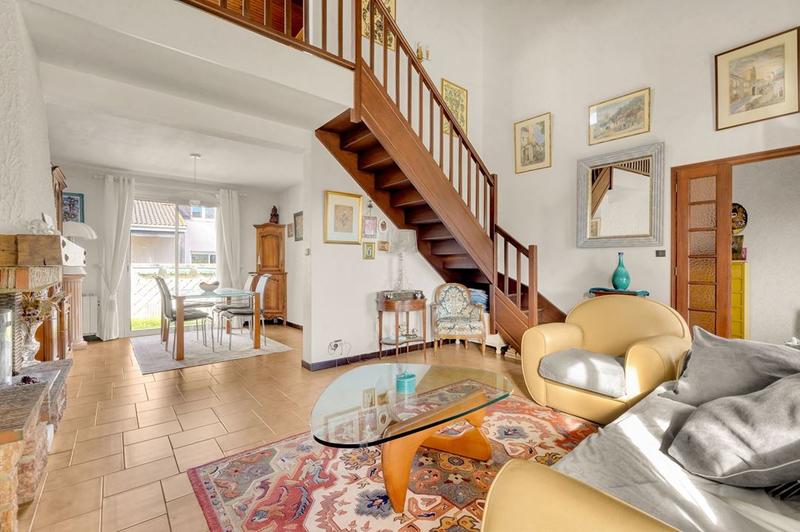 Maison traditionnelle - 116 m² - 5 pièces