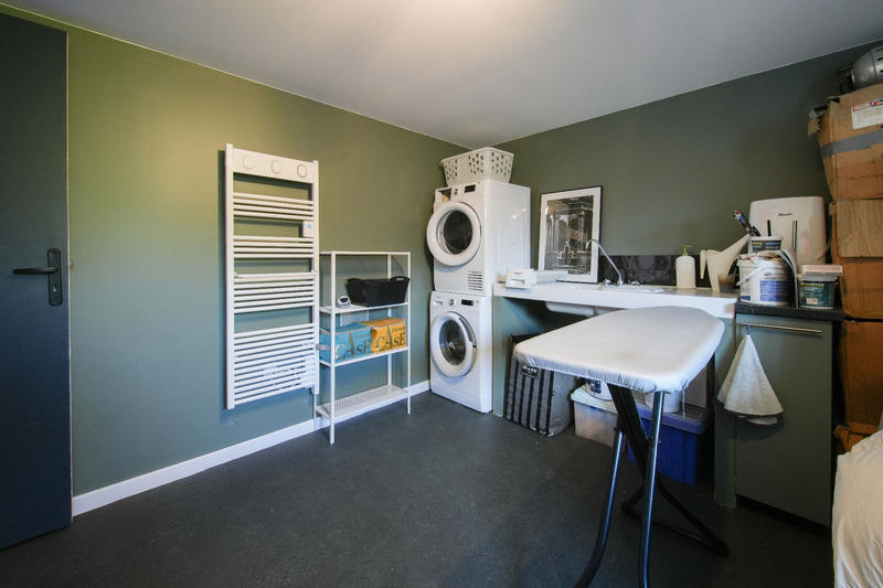 Maison - 180 m² - 5 pièces