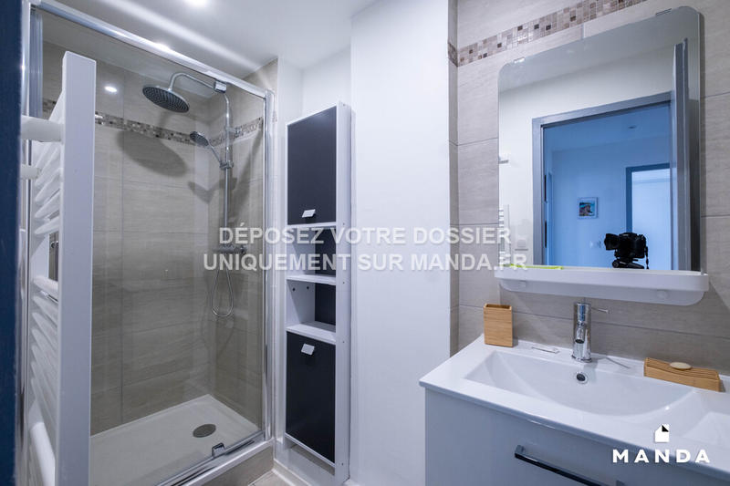 Chambre - 12 m² - 4 pièces