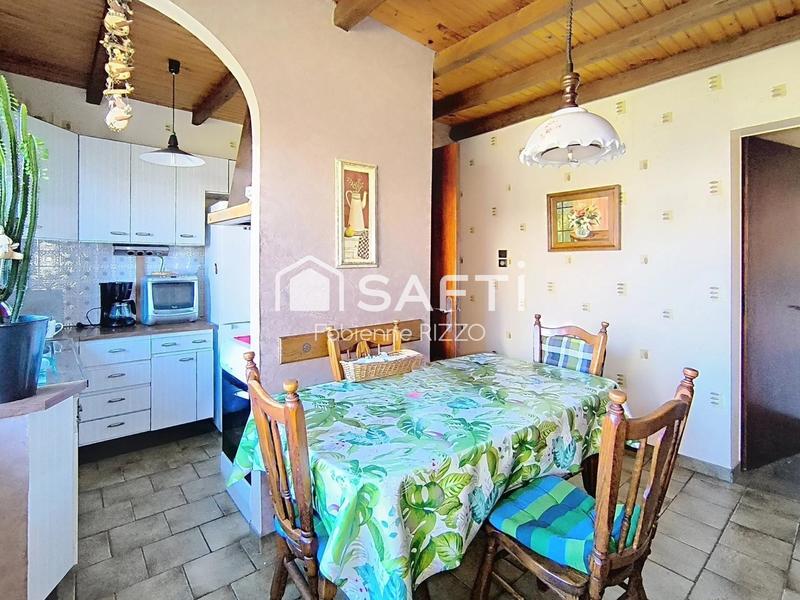 Maison - 121 m² - 5 pièces