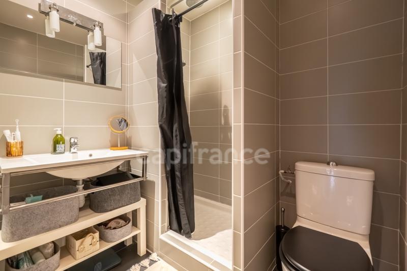 Appartement bourgeois - 84 m² - 3 pièces