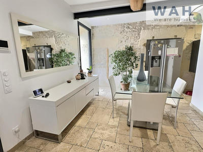 Propriété - 407 m² - 12 pièces