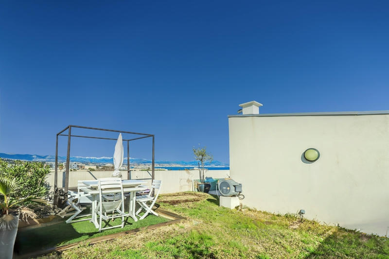 Appartement - 105 m² - 3 pièces