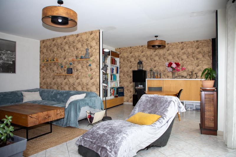 Appartement - 102 m² - 4 pièces