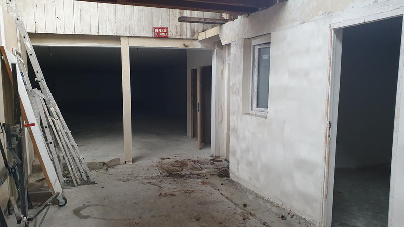 Maison - 210 m² - 7 pièces