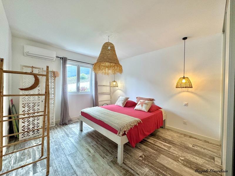 Maison - 141 m² - 5 pièces