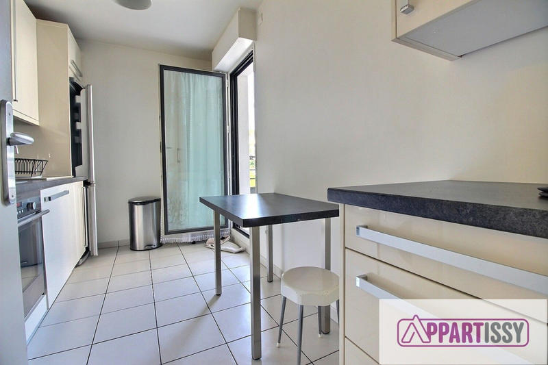 Appartement - 72 m² - 3 pièces