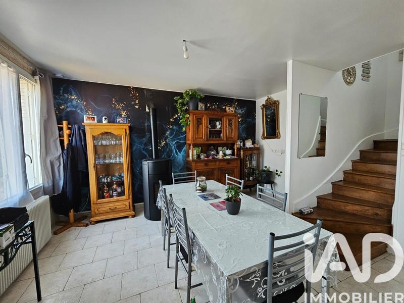 Maison - 82 m² - 5 pièces