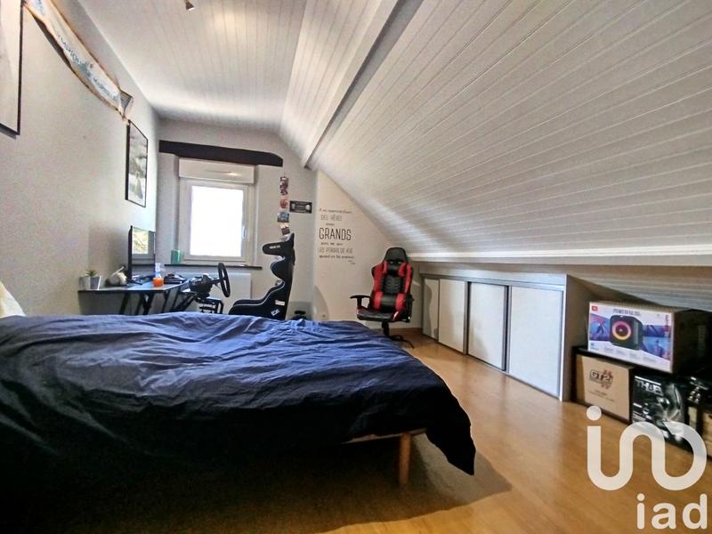 Maison - 223 m² - 8 pièces