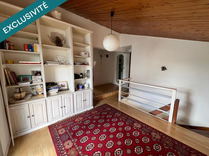 Maison - 167 m² - 7 pièces