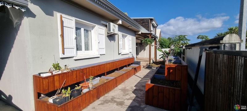 Villa - 255 m² - 6 pièces