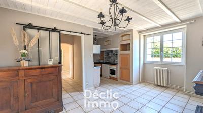 Maison en pierre - 180 m² - 7 pièces