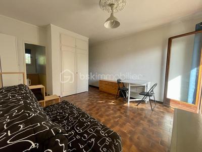 Studio - 24 m² - 1 pièce