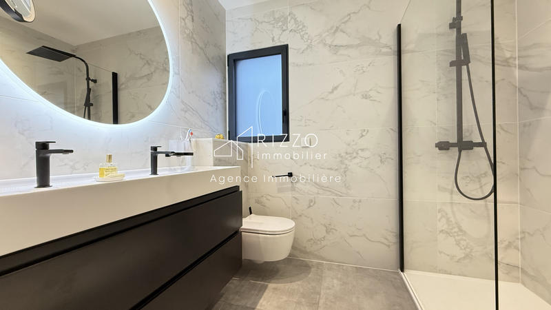 Maison - 138 m² - 5 pièces