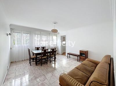 Appartement - 67 m² - 4 pièces