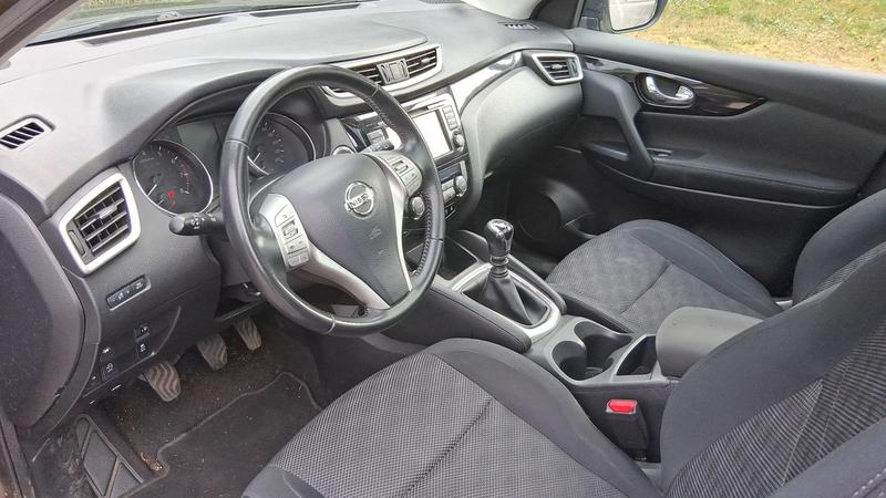 Nissan Qashqai 1.2 Dig-T 115 White Edition