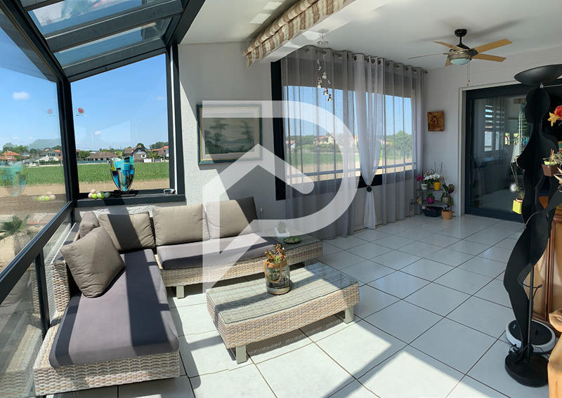 Maison - 287 m² - 8 pièces