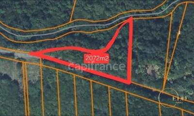 Terrain - 2 072 m²