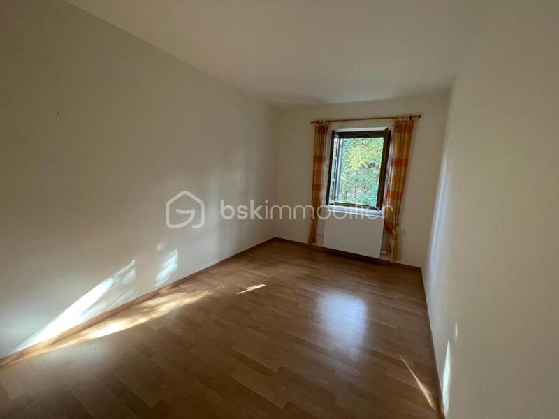 Propriété - 115 m² - 5 pièces
