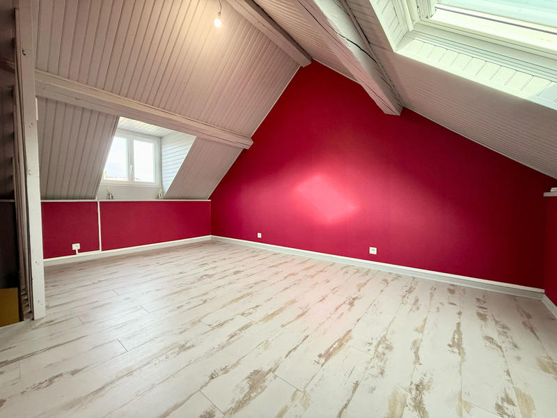 Maison - 85 m² - 4 pièces