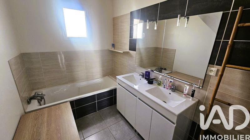 Maison - 86 m² - 4 pièces