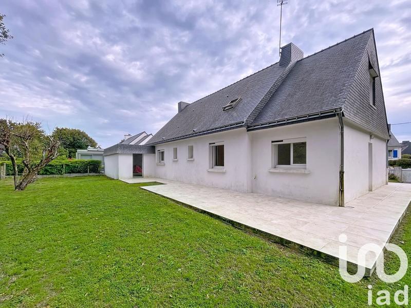 Maison - 175 m² - 12 pièces