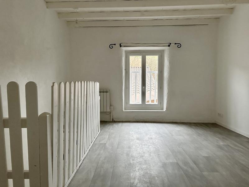 Appartement - 65 m² - 2 pièces