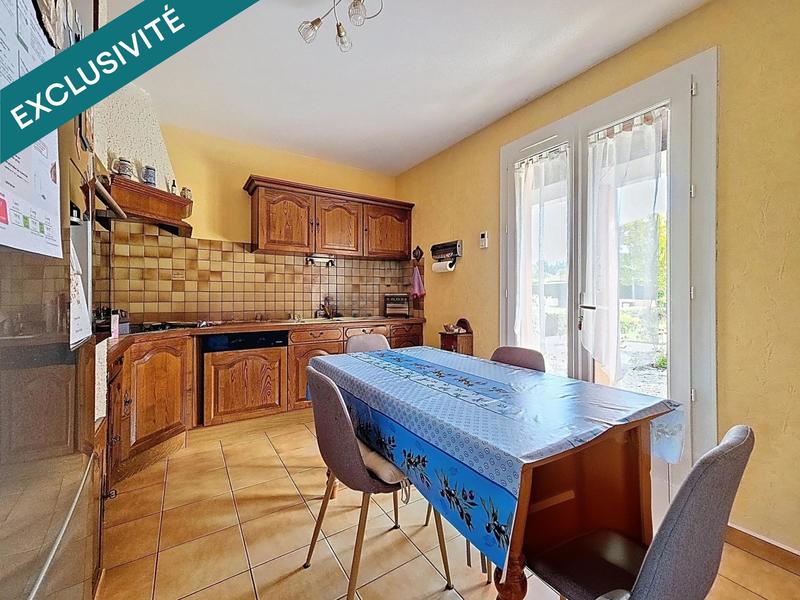 Maison - 162 m² - 8 pièces