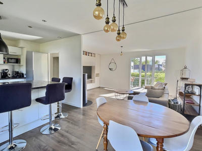 Villa - 121 m² - 5 pièces