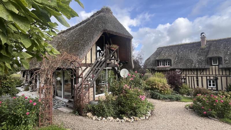 Propriété - 300 m² - 10 pièces