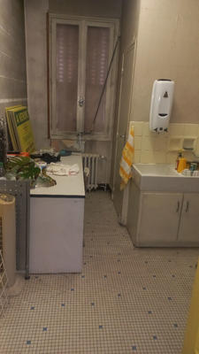 Local commercial - 30 m² - 2 pièces