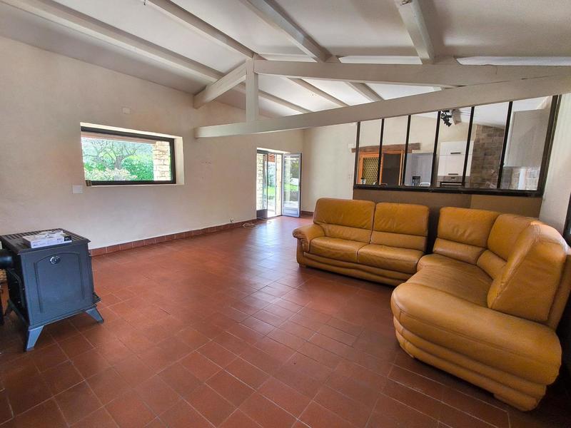 Maison - 147 m² - 5 pièces