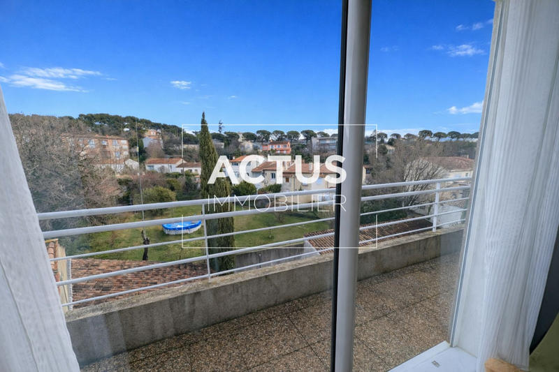 Appartement - 84 m² - 3 pièces