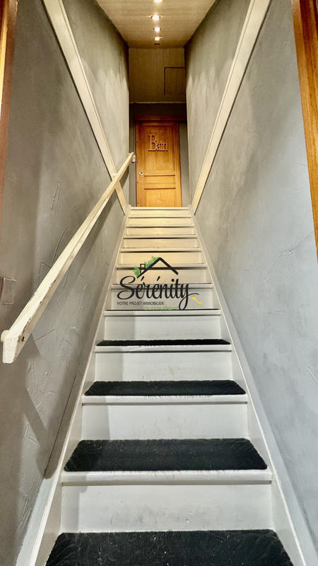 Maison - 91 m² - 6 pièces